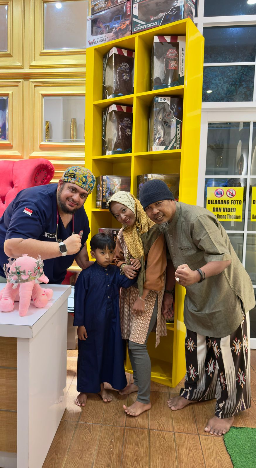 WhatsApp Image 2025-11-26 at 10.32.52 (2)